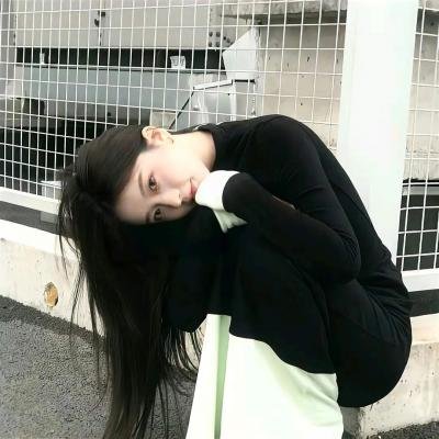 谁的青春不热血封面